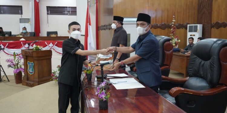 Pimpin Rapat Paripurna Kedua Terkait LKPJ, Ucok Mora Sampaikan Bahwa Qourum Tercapai
