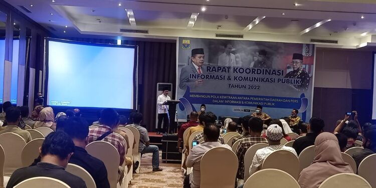 Gubernur Jambi Al Haris Akan Copot Kadis : Jika Alergi Dengan Media