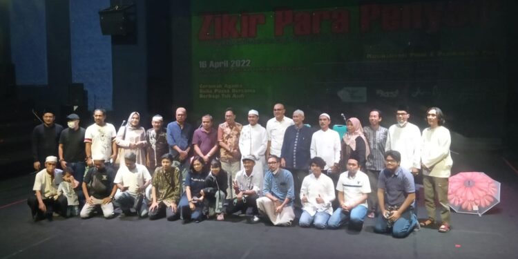Zikir Para Penyair 2022 Teater Tonggak Ajak Seniman Bangkit dan Berbagi Mengokohkan Persatuan Indonesia