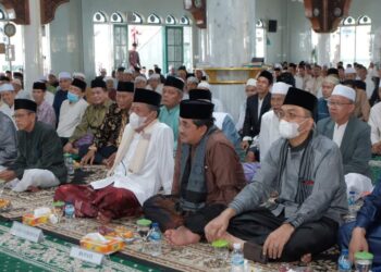 Wagub Bersama Bupati Tanjabbar Hadiri Halal Bihalal dan Reuni Keluarga Besar PHI Kuala Tungkal