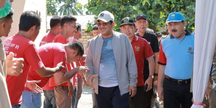 Buka Turnamen Sepak Bola Hamdani Cup Ke-VI, Bupati Mendukung Kegiatan Positif Generasi Muda 