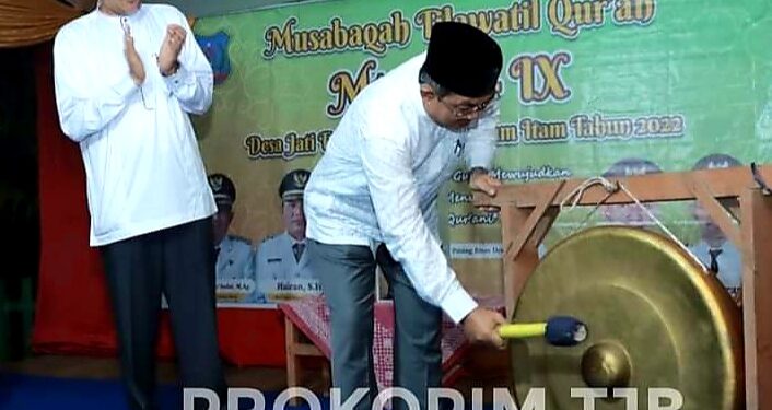 Bupati Tanjab Barat Buka Secara Resmi MTQ Tingkat Desa Jati Emas