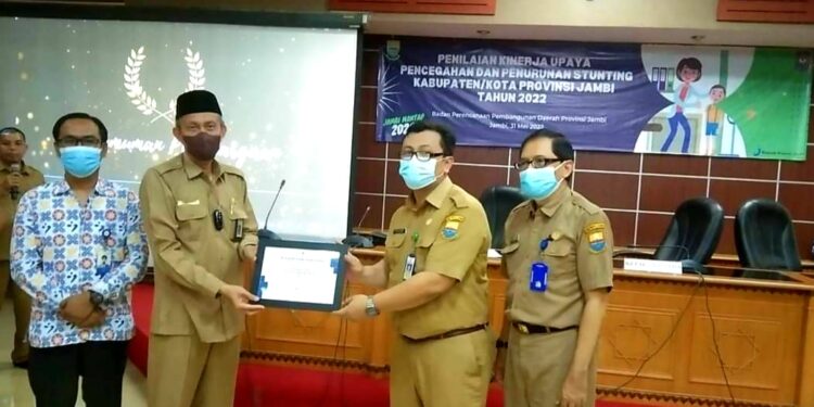 Sekda Tanjabbar Puji Peran Ketua TP-PKK Dalam Upaya Penurunan Angka Stunting 