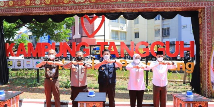 Wakil Ketua DPRD Sumsel Kartika Sandra Resmikan Desa Tangguh Nusantara Sungai Karangkuan Palembang