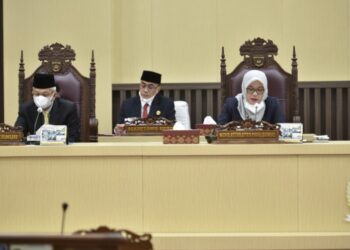 Rapat Paripurna dipimpin oleh Wakil Ketua DPRD Prov. Sumsel; Kartika Sandra Desi, SH. (Photo: hms).