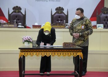 Dukung Upaya Pemberantasan Korupsi, Ketua DPRD Sumsel Tanda Tangani Fakta Integritas dengan KPK
