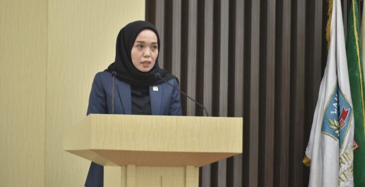 Pansus II Bidang Perekonomian melalui Jubirnya, Yenny Elita. (Photo: hms).