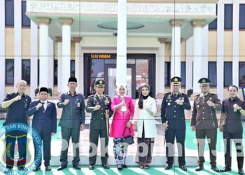 Wakili Bupati, Sekda Agus Sanusi Hadiri Peringatan HUT Bhayangkara Ke-76