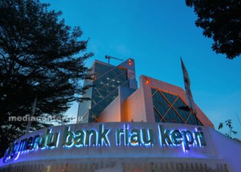 Uang Nasabah Dicuri, Para Pimpinan Bank Riau Kepri Dipanggil Gubernur