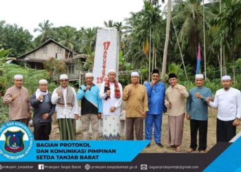 Gelar Rangkaian Safari Jum’at Ke Desa Tungkal I, Bupati Tinjau Situs Perjuangan 