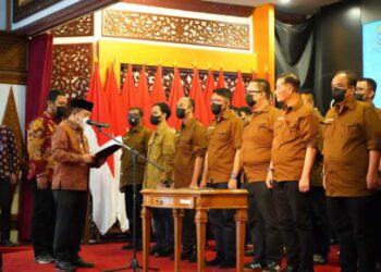 Lantik Pengurus TJSLBU, Al Haris: Perusahaan Harus Punya Dampak Positif Bagi Masyarakat Jambi