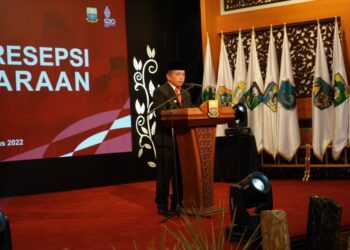 Al Haris Apresiasi Paskibraka Provinsi Jambi
