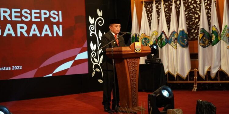 Al Haris Apresiasi Paskibraka Provinsi Jambi