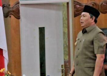 Hadiri Rapat Paripurna Ketiga DPRD, Hairan Wakili Bupati