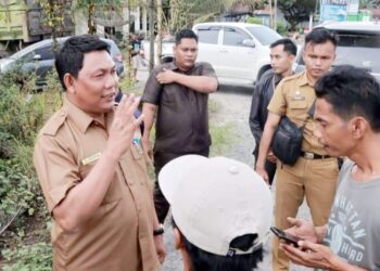 Langgar Jam Operasional, Hairan Stop Truk Batubara