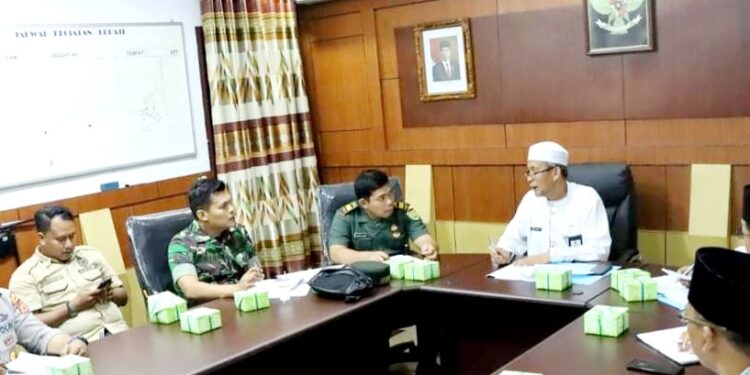 Agus Sanusi Pimpin Rapat Persiapan Peringatan Hari Pahlawan ke-77 Tahun 2022