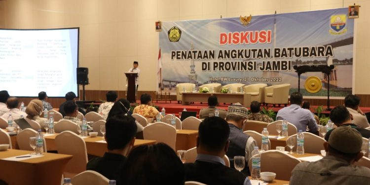 Al Haris Tegaskan Perusahaan Batubara Wajib Patuhi Aturan