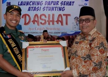 Hairan Buka Launching Dapur Sehat (DASHAT) Desa Sungai Landak