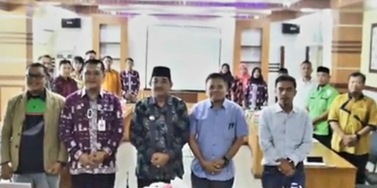 Anwar Sadat Buka Rapat Dewan Pengupahan dalam Rangka Penetapan Upah Minimum Kabupaten Tanjabbar