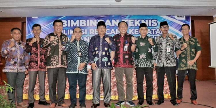 Anwar Sadat Hadiri Kegiatan Bimtek ARKAS TA 2023