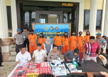 Polres Tanjab Barat Amankan Pasutri Beserta Setengah Kilo Lebih Sabu