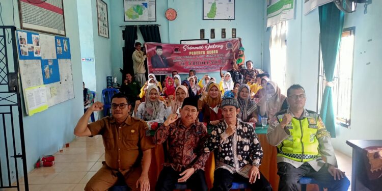 Reses di Betara, Ketua DPRD Disambut Hangat Warga Desa Lubuk Terentang