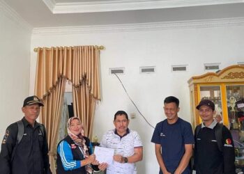 Terima Petugas Coklit, Ketua DPRD Himbau Masyarakat Sukseskan Pemilu 2024