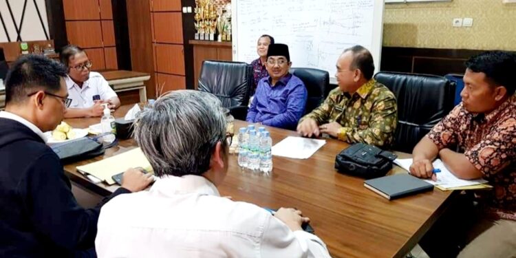 Jalan Nasional Sering Banjir Pemkab Tanjabbar Gelar Pertemuan dengan BPJN Jambi