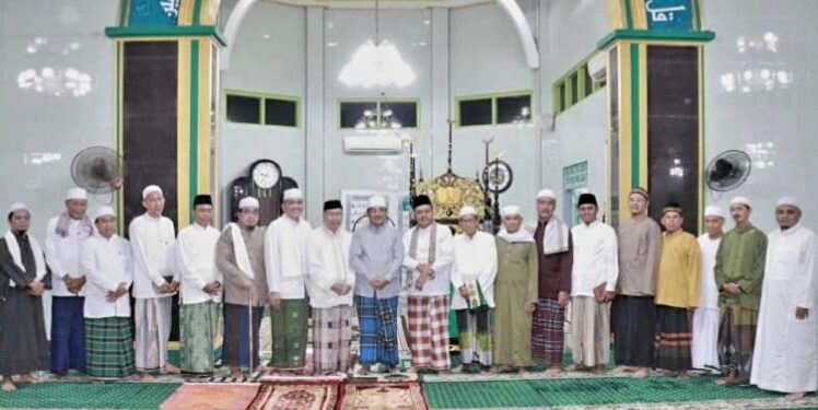Anwar Sadat Hadiri Kunjungan Safari Ramadan MUI Provinsi Jambi di Masjid Agung 