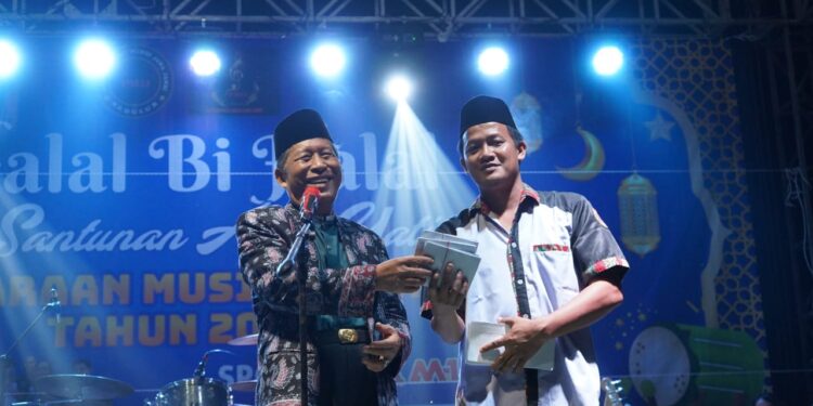 Abdullah Sani Ajak Seniman Tradisional Jawa Membangun Provinsi Jambi Melalui Kesenian