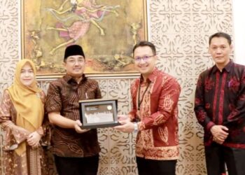 Anwar Sadat Lakukan Penandatanganan Addendum Dengan BRI Cabang Kualatungkal