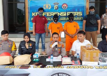 Satresnarkoba Polres Tanjab Barat Berhasil Amankan 1 Kg Sabu dan 2 Senpi