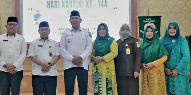 Hairan Hadiri Peringatan Hari Kartini Ke-144 Tahun 2023