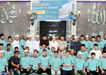 Resmikan Masjid Balai Marga, Anwar Sadat Apresiasi Keluarga Hj. Masna Balai Marga