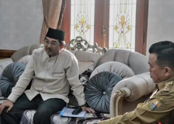 Anwar Sadat Gelar Pertemuan Bersama Gubernur Jambi Bahas Tata Niaga Komoditi Pinang