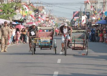 Pemkab Tanjabbar Gelar Lomba Balap Becak Hias, Meriahkan Hari Jadi Tanjabbar Ke-58