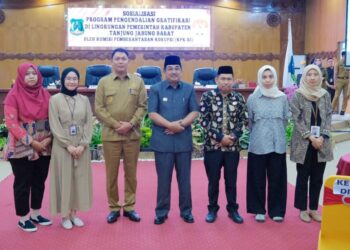 Ketua DPRD Hadiri Acara Sosialisasi Program Pengendalian Gratifikasi Oleh KPK-RI