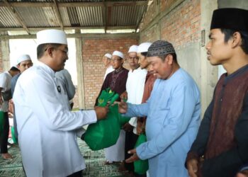 Safari Jumat di Masjid Hidayatul Muttaqin Teluk Sialang Bupati Beberkan Rencana Pembangunan 