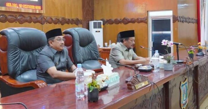 DPRD Gelar Paripurna Ke-III Dengarkan Tanggapan Bupati atas Pandangan Fraksi Terhadap Ranperda APBD 2024