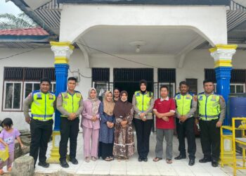 Satlantas Polres Tanjab Barat Cek Jalan Rawan Laka dan Sosis Tertib Lalin Ke Masyarakat 