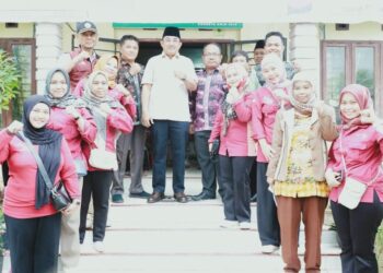 Serahkan Bantuan kepada Lansia dan Penyandang Disabilitas, Bupati Harap Tepat Sasaran