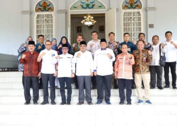 Anwar Sadat Gelar Studi Tiru KLA ke Kabupaten Siak