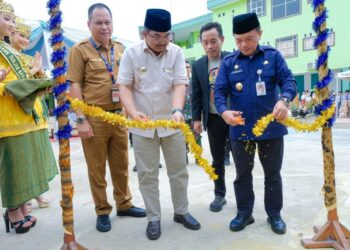 Bupati Anwar Sadat Terlibat dalam SPECTAPRENEUR SMANSA EXPO 5 Tahun 2023 bersama Gubernur Jambi