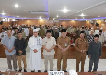 Bupati Anwar Sadat Pimpin Pembukaan Pembinaan Da’i Pembina Desa/Kelurahan Tahun 2023