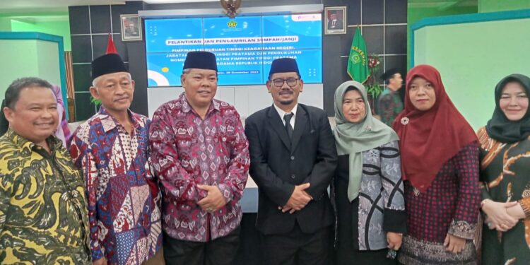 Prof Asad Isma Resmi Dilantik Jadi Rektor UIN Jambi