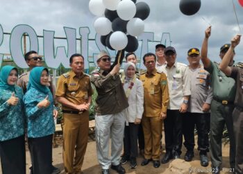 Walkot Prabumulih Sambut Kunjungan Wamen Pertanian RI ke Wisata Agro Nanas Karang Jaya