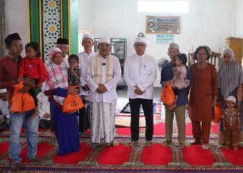 Bupati Tanjabbar Pinta Dinas DTPH Perhatiankan Daerah Penghasil Padi