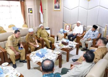 Studi Tiru ke Kalsel, Anwar Sadat Disambut Hangat Bupati Banjar 