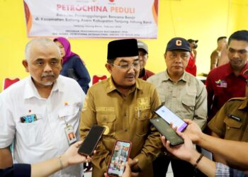 Pediuli Korban Banjir, Bupati Salurkan Bantuan Bencana dari PetroChina
