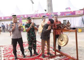 Buka Bazar Ekraf Ramadhan, Bupati Ungkap Festival Arakan Sahur Dapat Support Kementerian